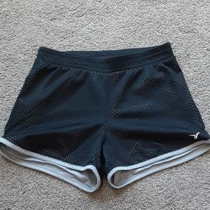 Old Navy active shorts